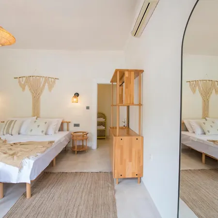 Vodina Lounge 카야코이