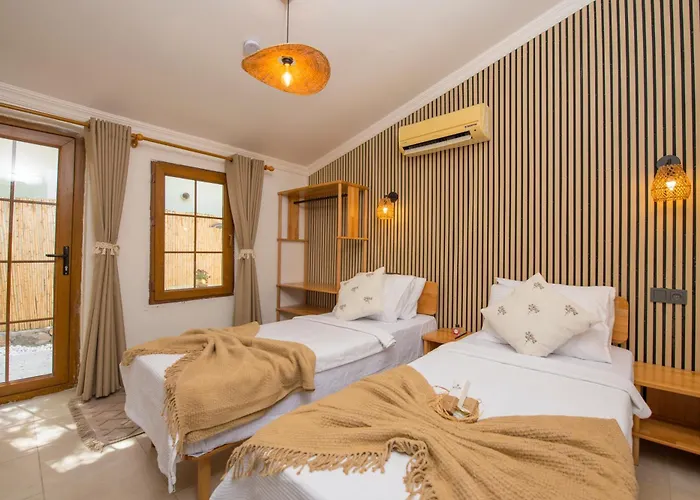 Vodina Lounge Hotel *