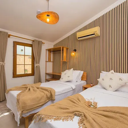 Vodina Lounge Hotel *