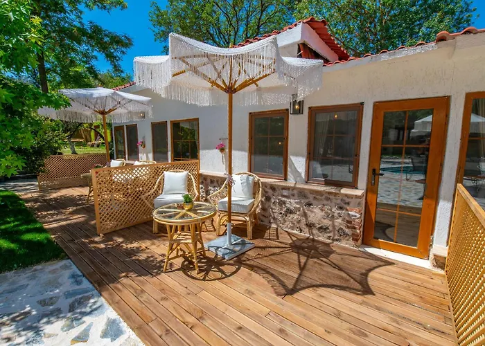 Отель Vodina Lounge Кайакёй